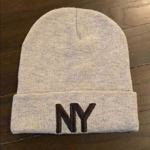 LA HEARTS NY Beanie